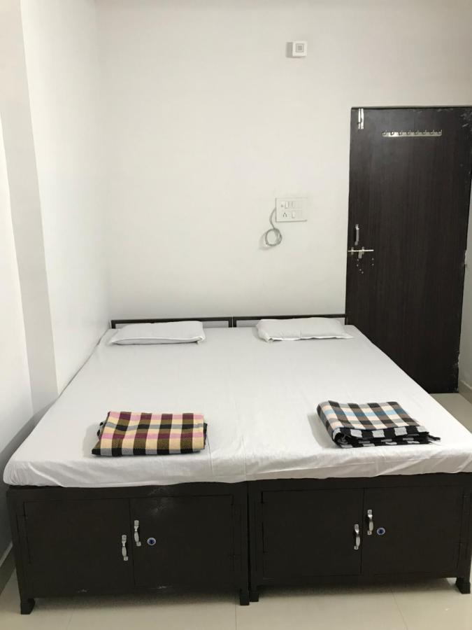Prestige Guest House & Hostel Bilāspur 外观 照片