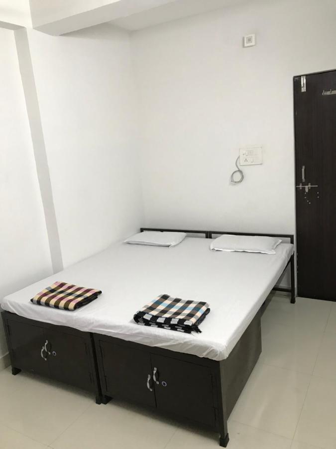 Prestige Guest House & Hostel Bilāspur 外观 照片