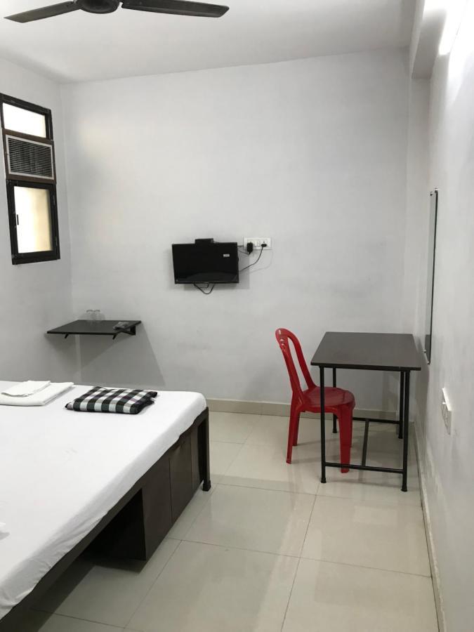 Prestige Guest House & Hostel Bilāspur 外观 照片